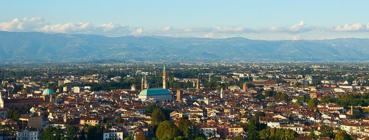 Casa Giorgia - Nel Cuore Di Vicenza Kültér fotó